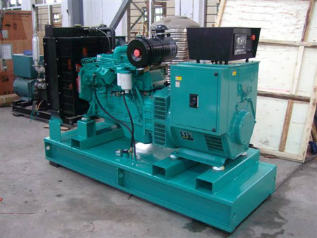 海城200kw康明斯柴油发电机组图片 海城200kw康明斯柴油发电机组图片